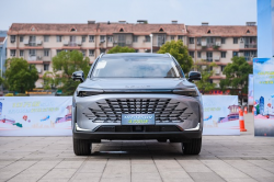 <b>星城试驾 10万级南北双子星SUV哪家实力强</b>